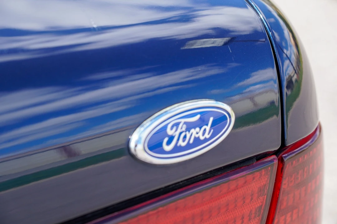 1991 Ford Thunderbird 10th Gen - Image 31 of 31