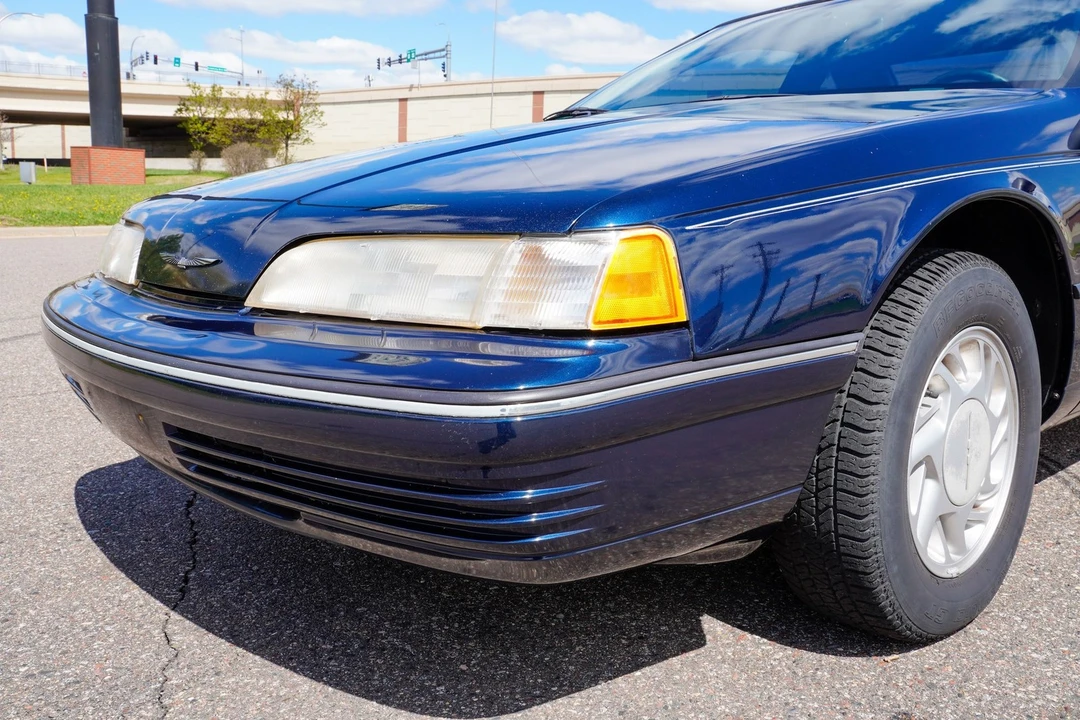 1991 Ford Thunderbird 10th Gen - Image 18 of 31