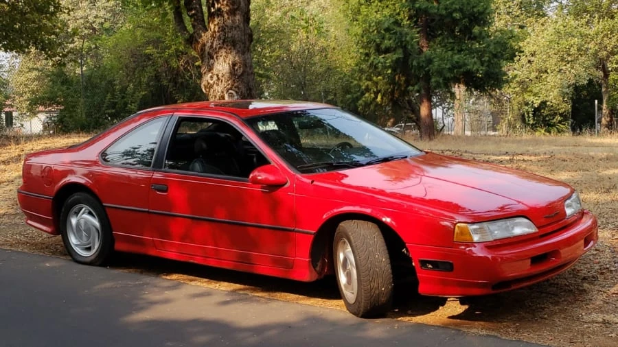 1991 Ford Thunderbird 10th Gen - Image 2 of 4