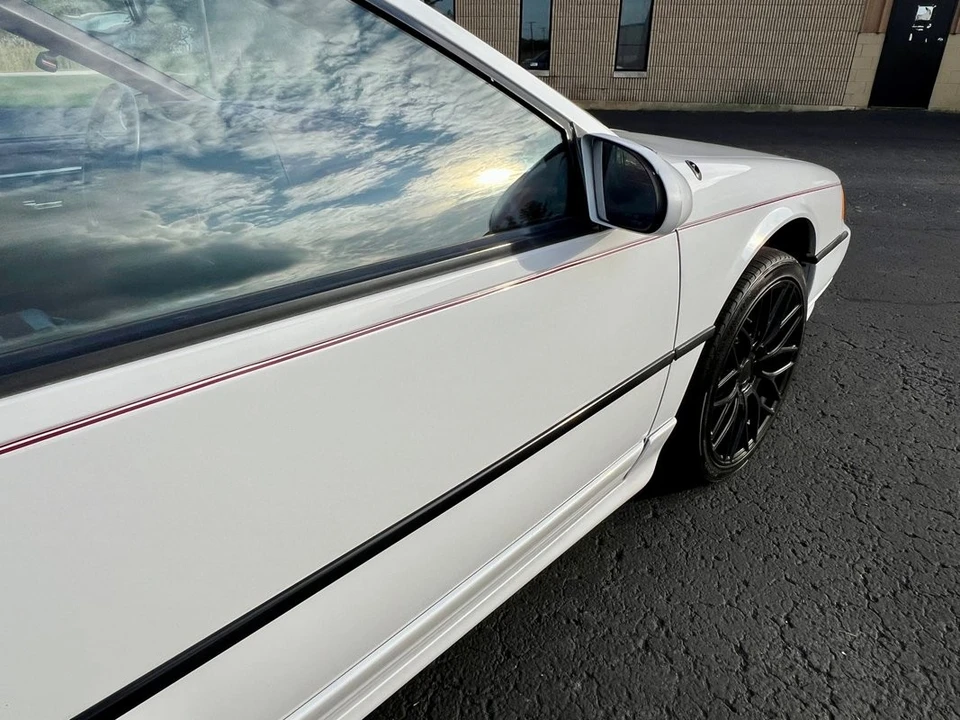 1991 Ford Thunderbird 10th Gen - Image 26 of 31