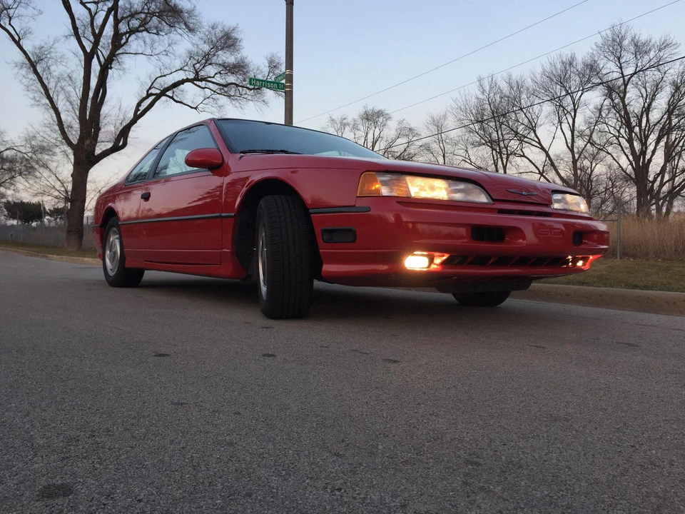 1991 Ford Thunderbird 10th Gen - Image 7 of 14