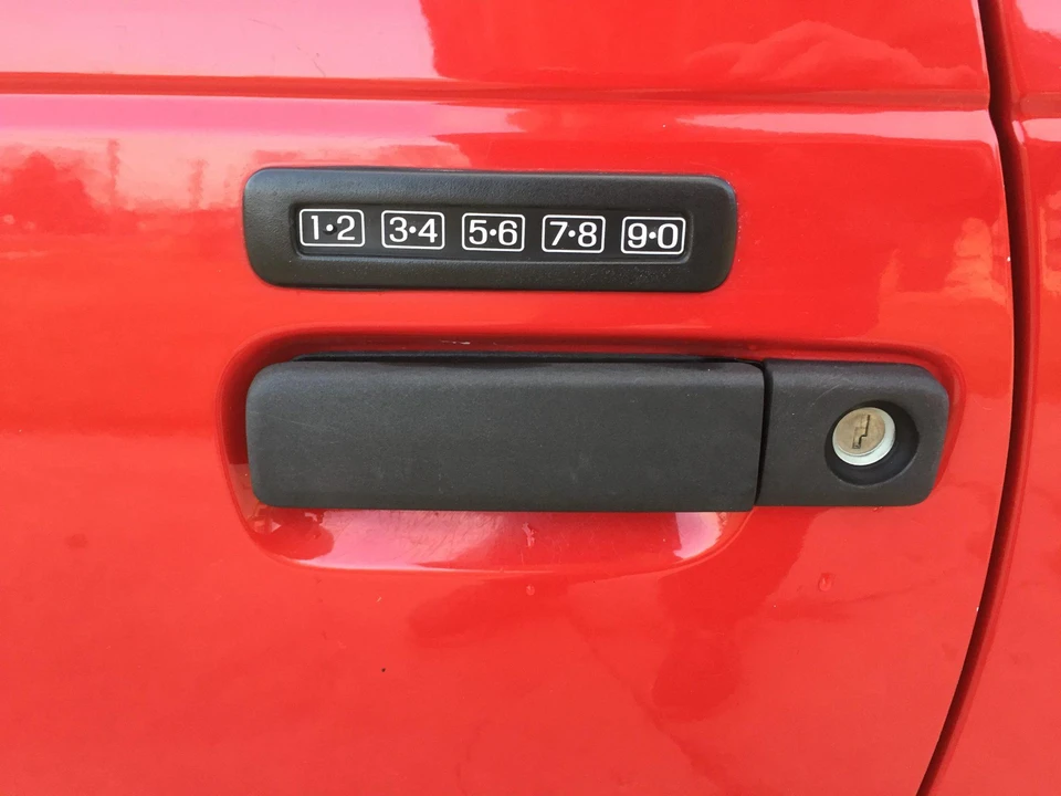 1991 Ford Thunderbird 10th Gen - Image 10 of 14