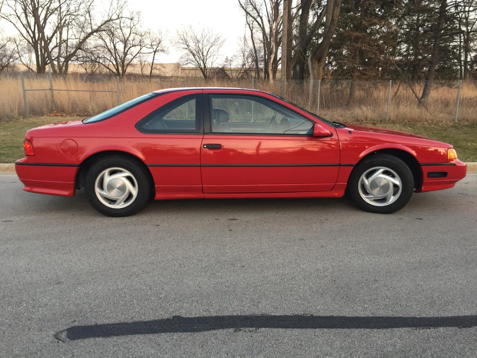 1991 Ford Thunderbird 10th Gen - Image 6 of 14