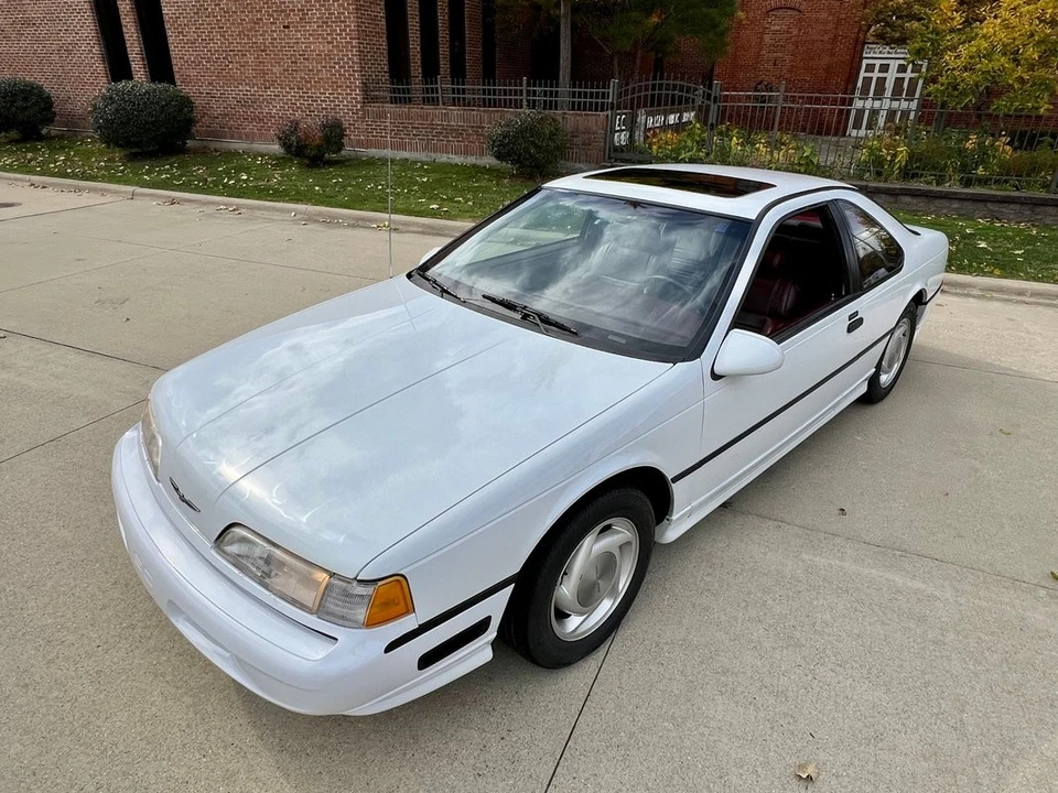 1991 Ford - Image 29 of 31