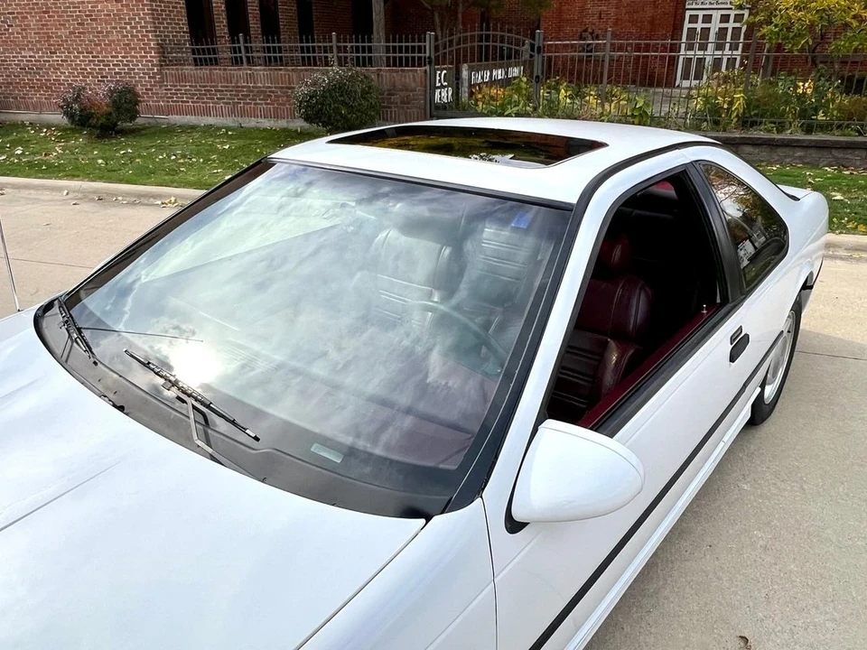 1991 Ford Thunderbird 10th Gen - Image 21 of 21
