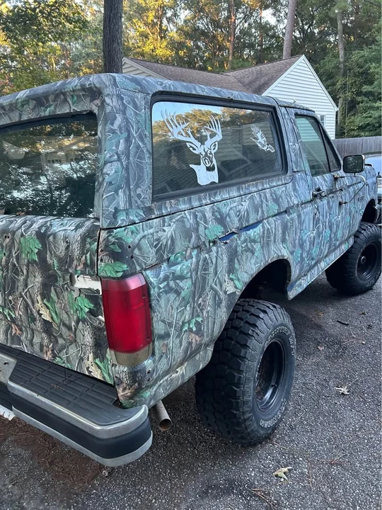 1991 Ford Bronco 4th Gen - Image 2 of 14