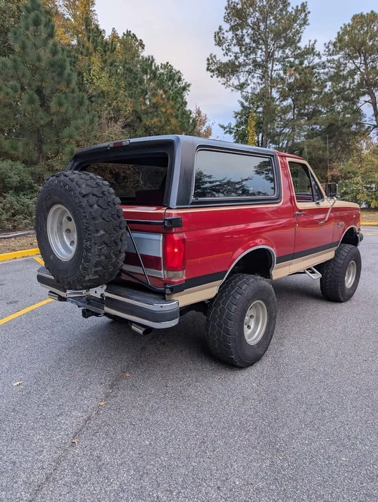 1991 Ford Bronco 4th Gen - Image 3 of 16
