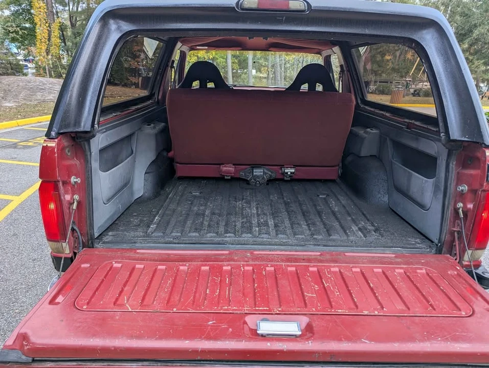 1991 Ford Bronco 4th Gen - Image 9 of 16