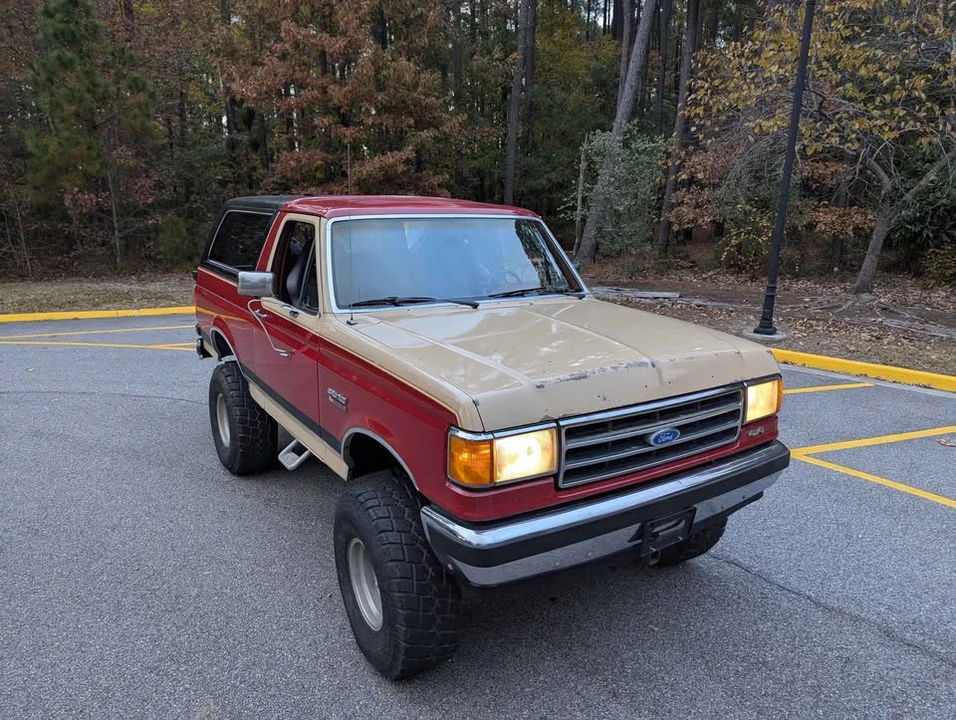 1991 Ford Bronco 4th Gen - Image 5 of 16