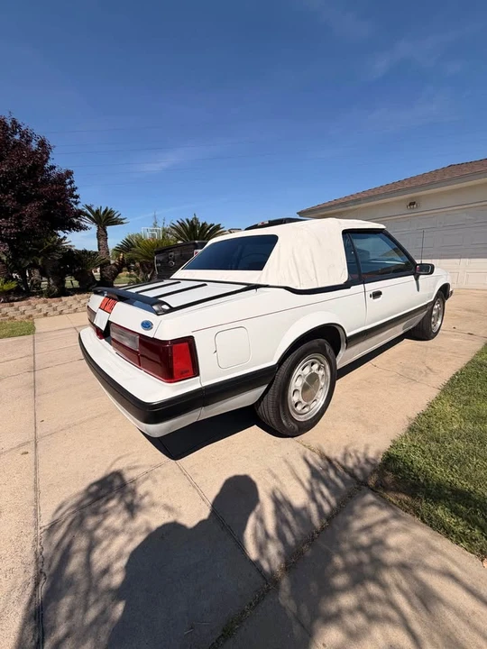 1991 Ford Mustang 3rd Gen - Image 4 of 6