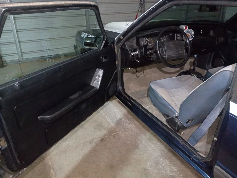 1991 Ford Mustang 3rd Gen - Image 4 of 13