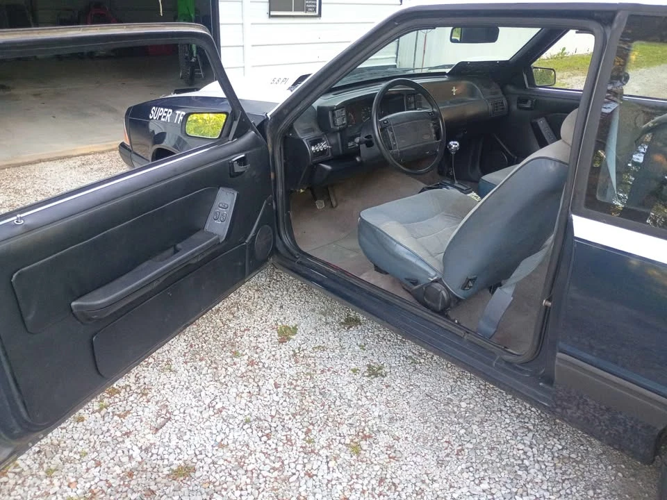 1991 Ford Mustang 3rd Gen - Image 2 of 13