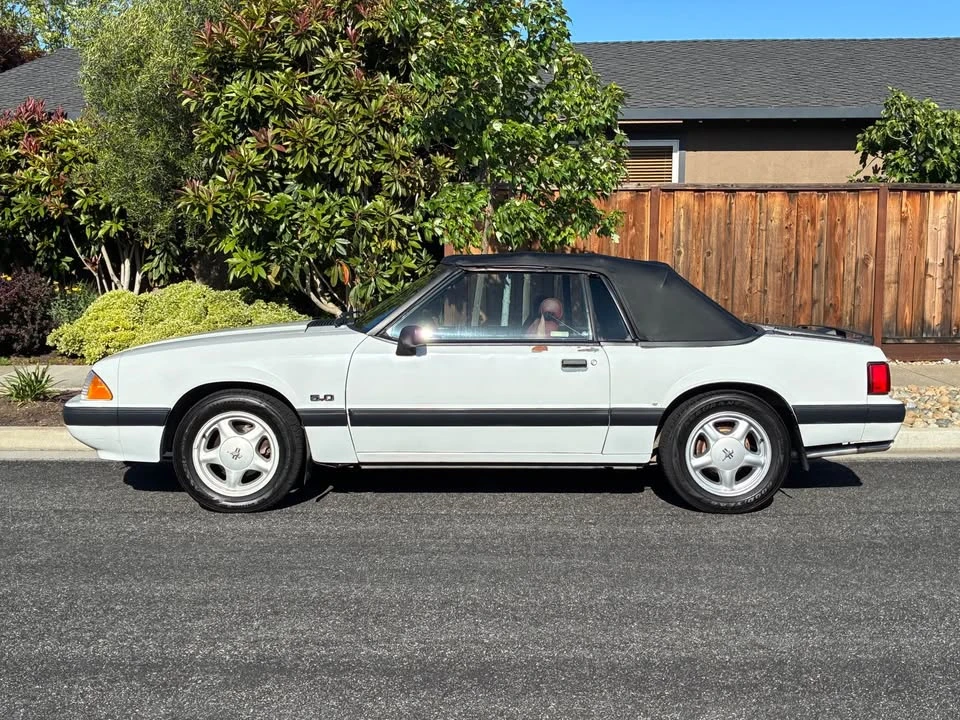 1991 Ford Mustang 3rd Gen - Image 2 of 19