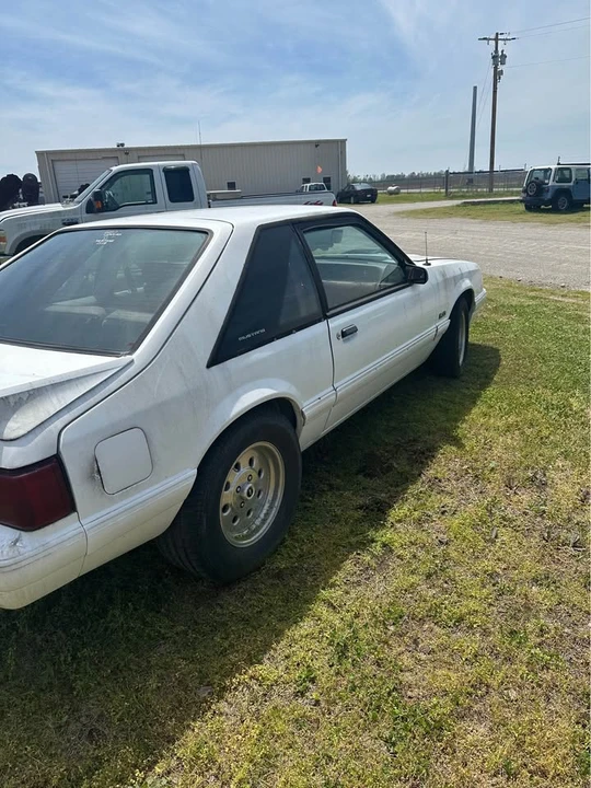 1991 Ford Mustang 3rd Gen - Image 3 of 5