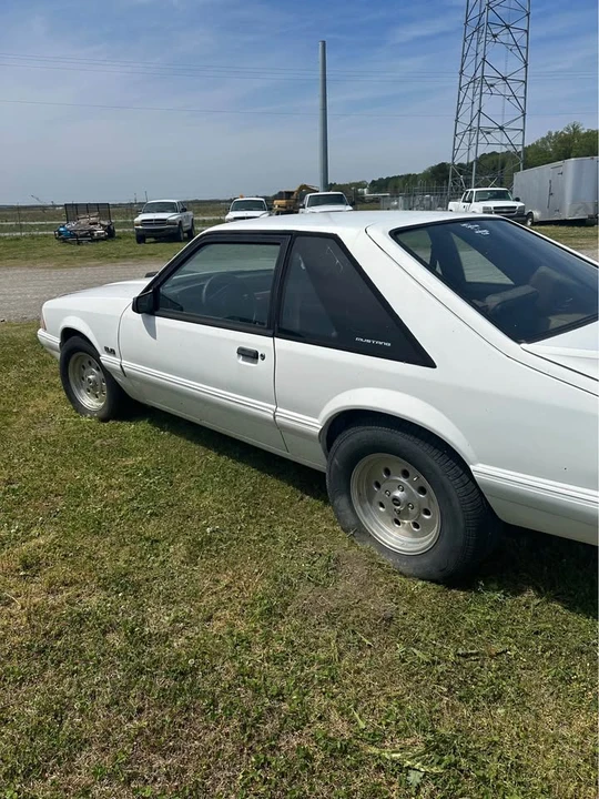 1991 Ford Mustang 3rd Gen - Image 5 of 5