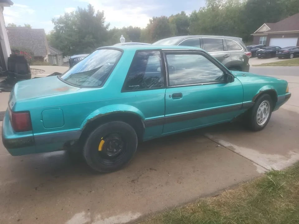 1991 Ford Mustang 3rd Gen - Image 3 of 9