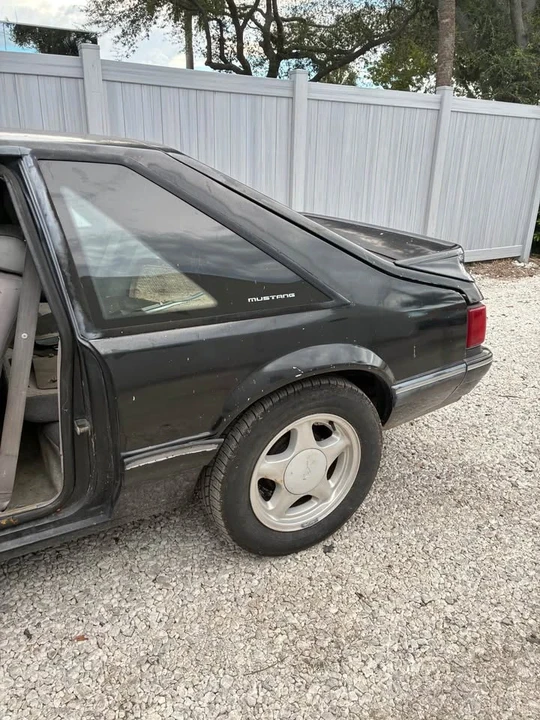 1991 Ford Mustang 3rd Gen - Image 4 of 7