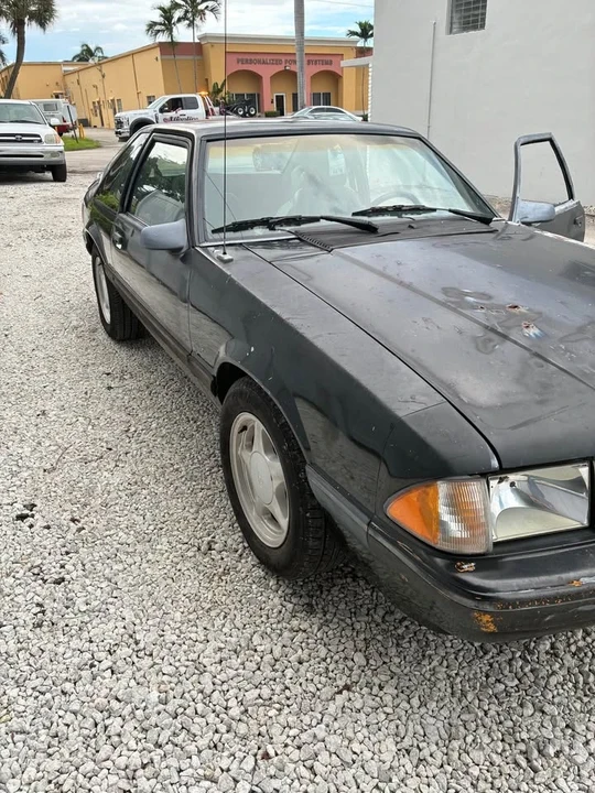 1991 Ford Mustang 3rd Gen - Image 3 of 7