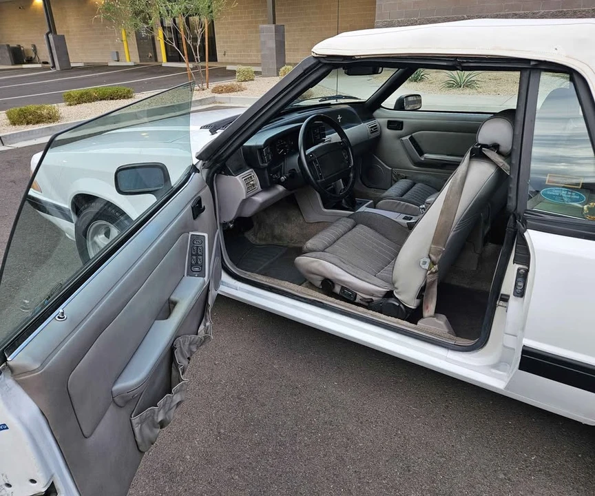 1991 Ford Mustang 3rd Gen - Image 9 of 16