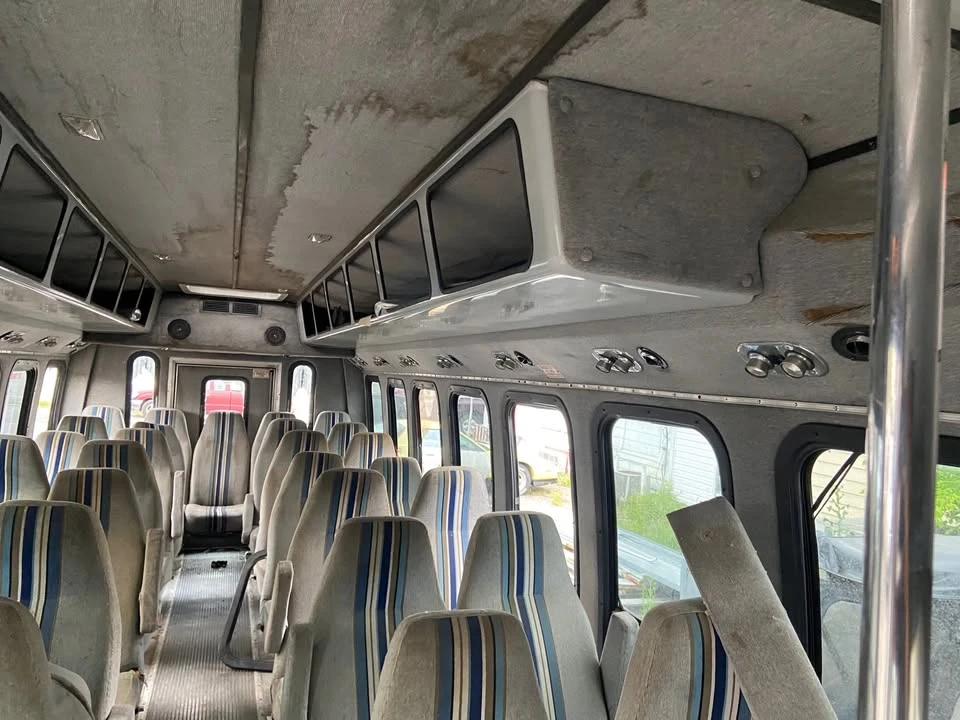 1991 Ford Econoline Van - Image 7 of 10