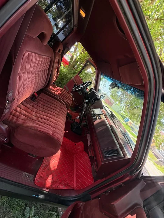 1991 GMC C/K 3rd Gen - Image 2 of 3