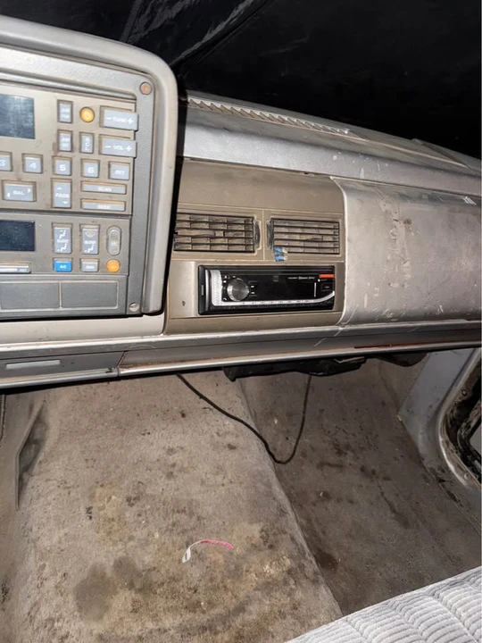 1991 GMC C/K 3rd Gen - Image 7 of 8
