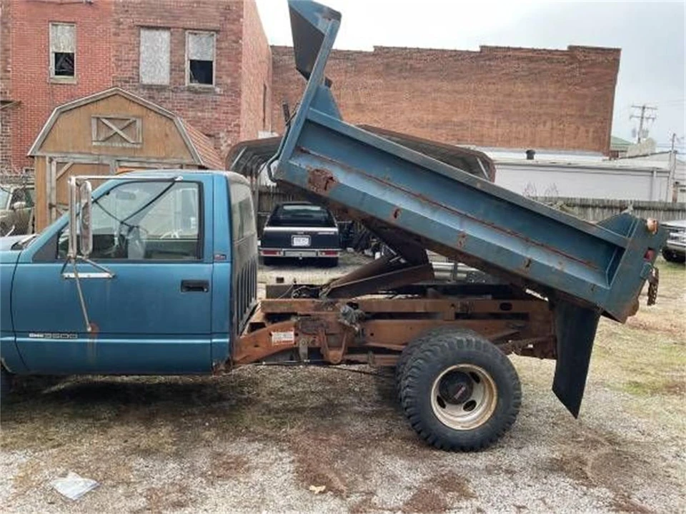 1991 GMC C/K 3rd Gen - Image 4 of 14