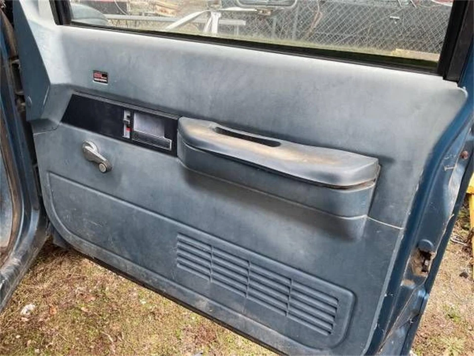 1991 GMC C/K 3rd Gen - Image 9 of 14