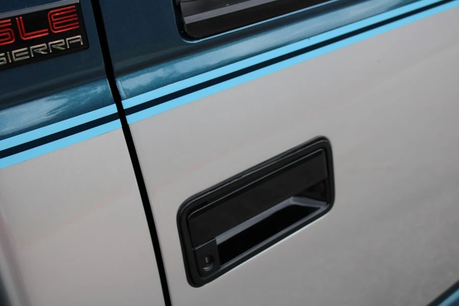 1991 GMC Sierra 1st Gen - Image 13 of 31