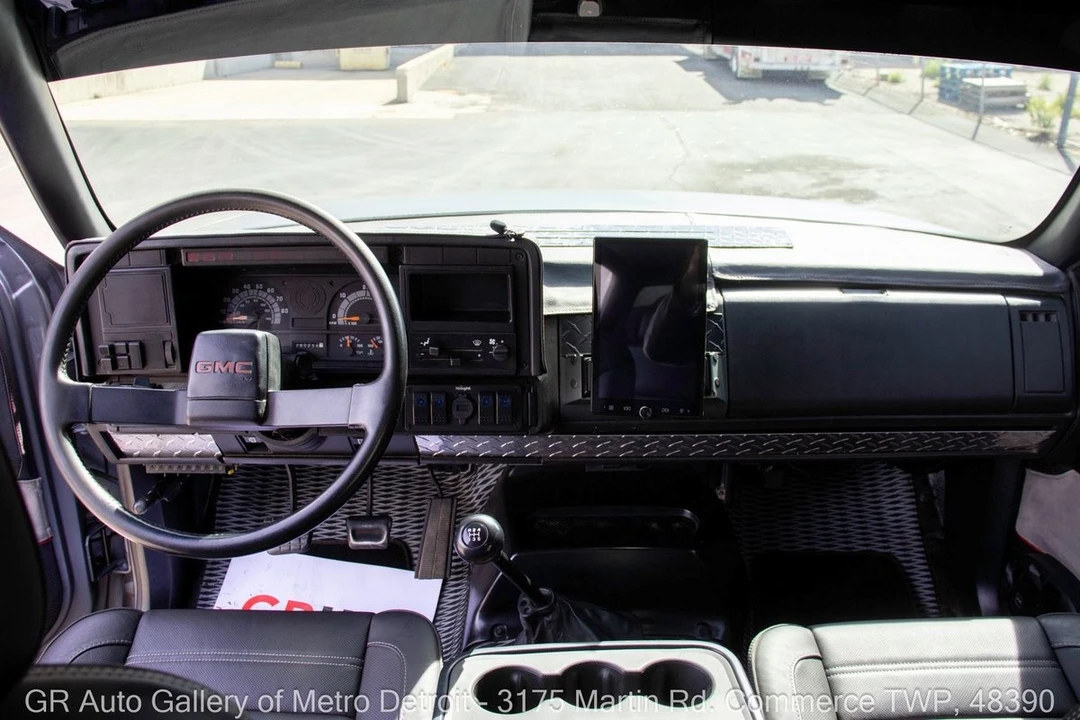 1991 GMC TopKick - Image 14 of 31