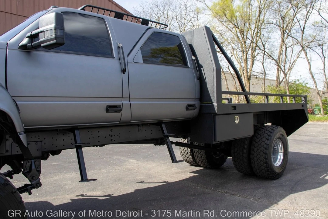 1991 GMC TopKick - Image 19 of 31
