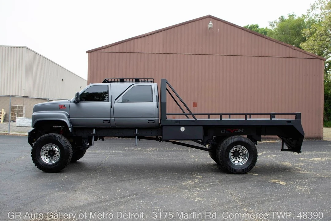 1991 GMC TopKick - Image 3 of 12