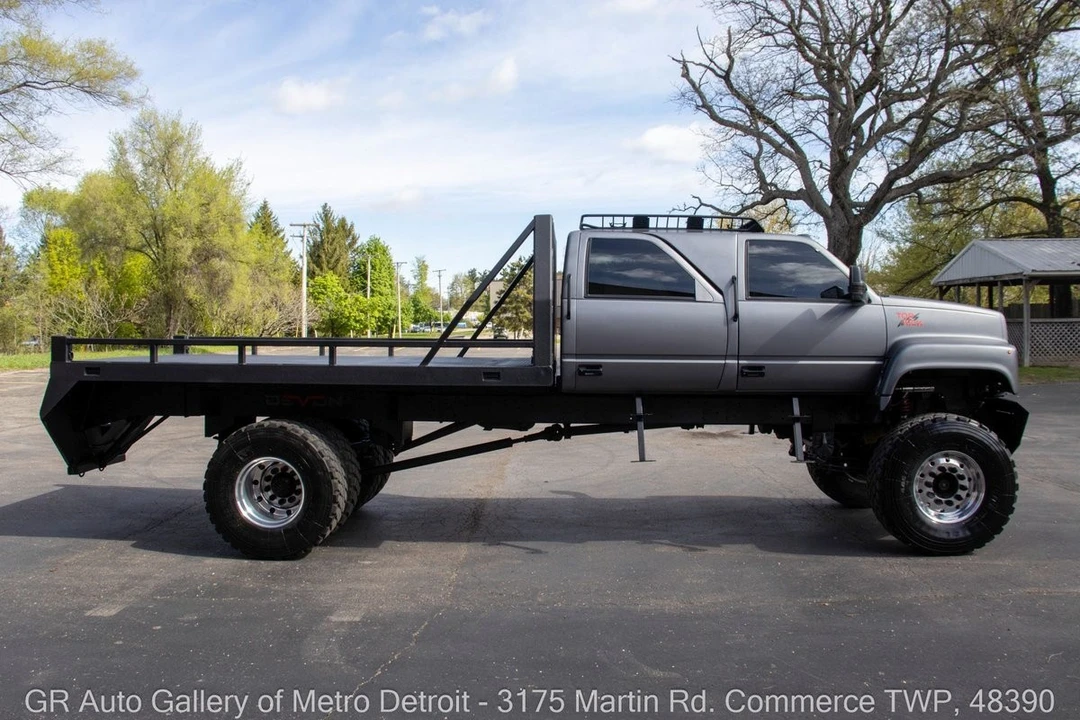 1991 GMC TopKick - Image 7 of 31