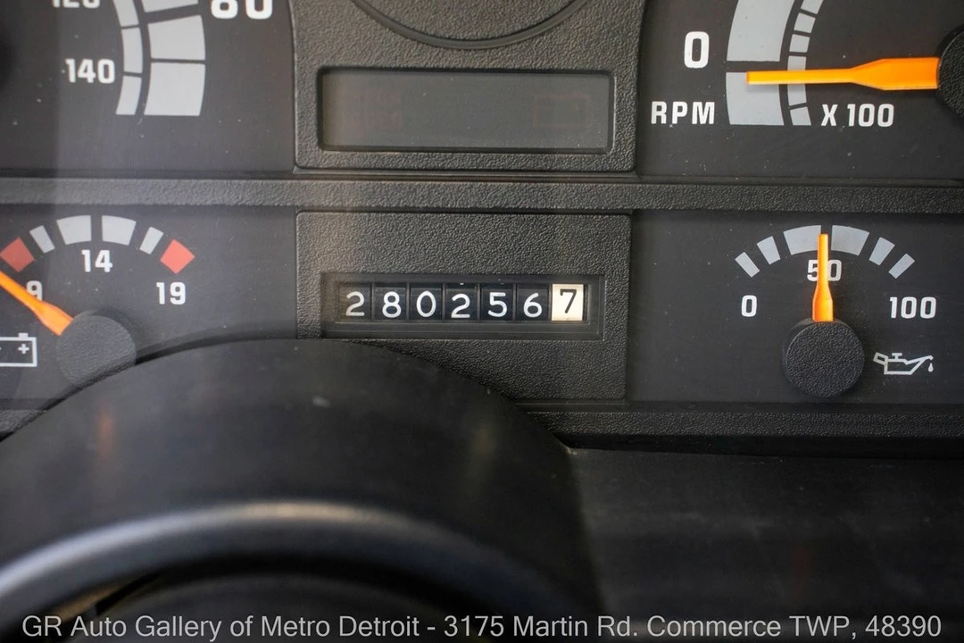 1991 GMC TopKick - Image 16 of 31
