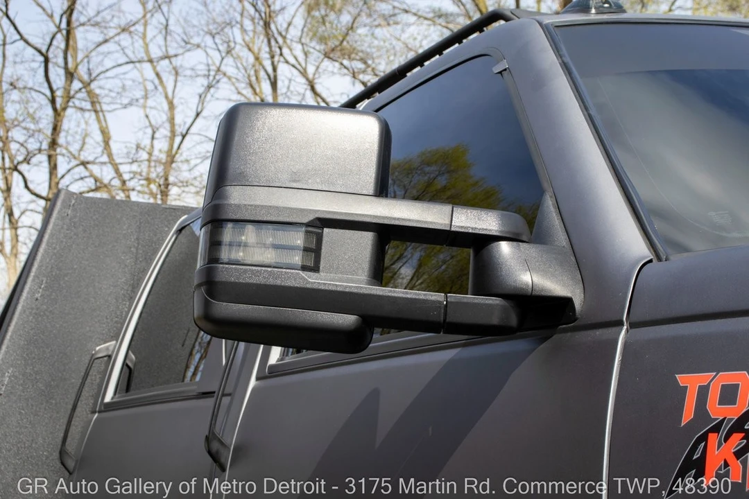 1991 GMC TopKick - Image 28 of 31