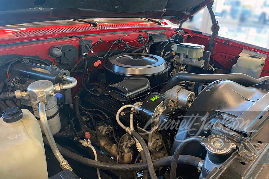1991 GMC Jimmy 2nd Gen - Image 2 of 10