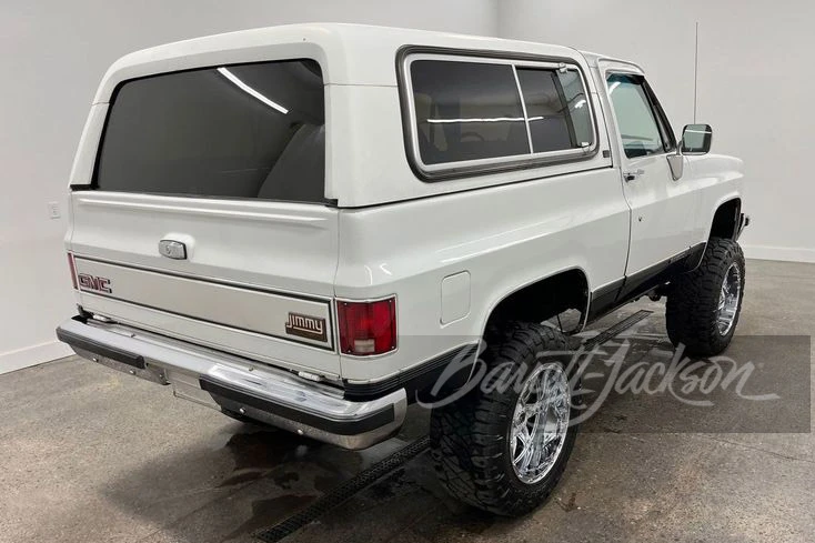 1991 GMC Jimmy 2nd Gen - Image 2 of 31