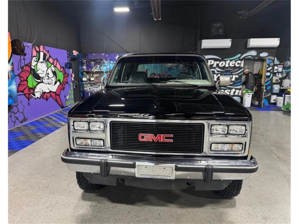 1991 GMC Jimmy 2nd Gen - Image 7 of 15