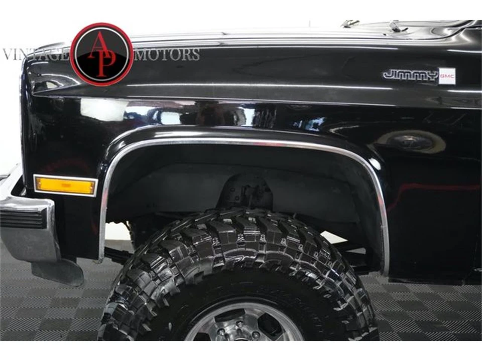 1991 GMC Jimmy 2nd Gen - Image 11 of 31