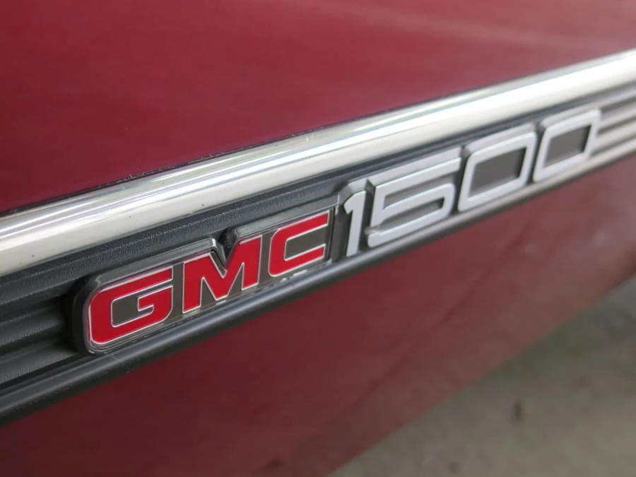 1991 GMC Jimmy 2nd Gen - Image 9 of 12