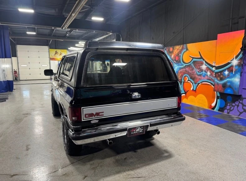 1991 GMC Jimmy 2nd Gen - Image 3 of 15