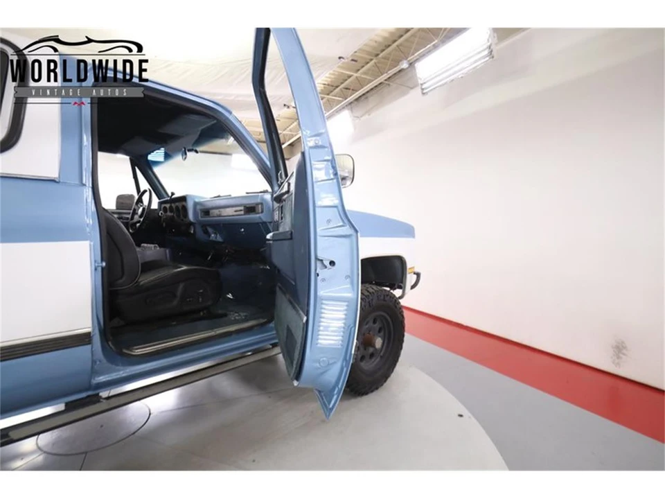 1991 GMC Jimmy 2nd Gen - Image 30 of 31