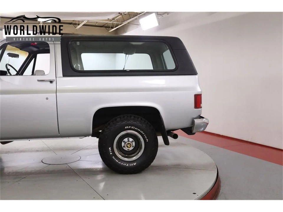 1991 GMC Jimmy 2nd Gen - Image 10 of 31