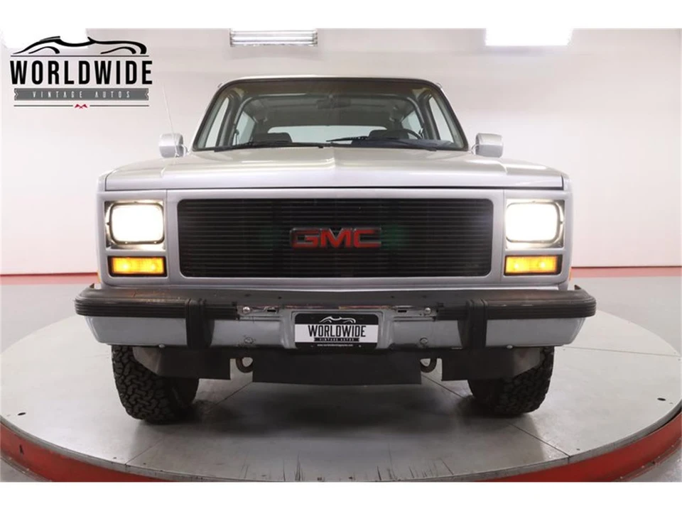 1991 GMC Jimmy 2nd Gen - Image 16 of 31