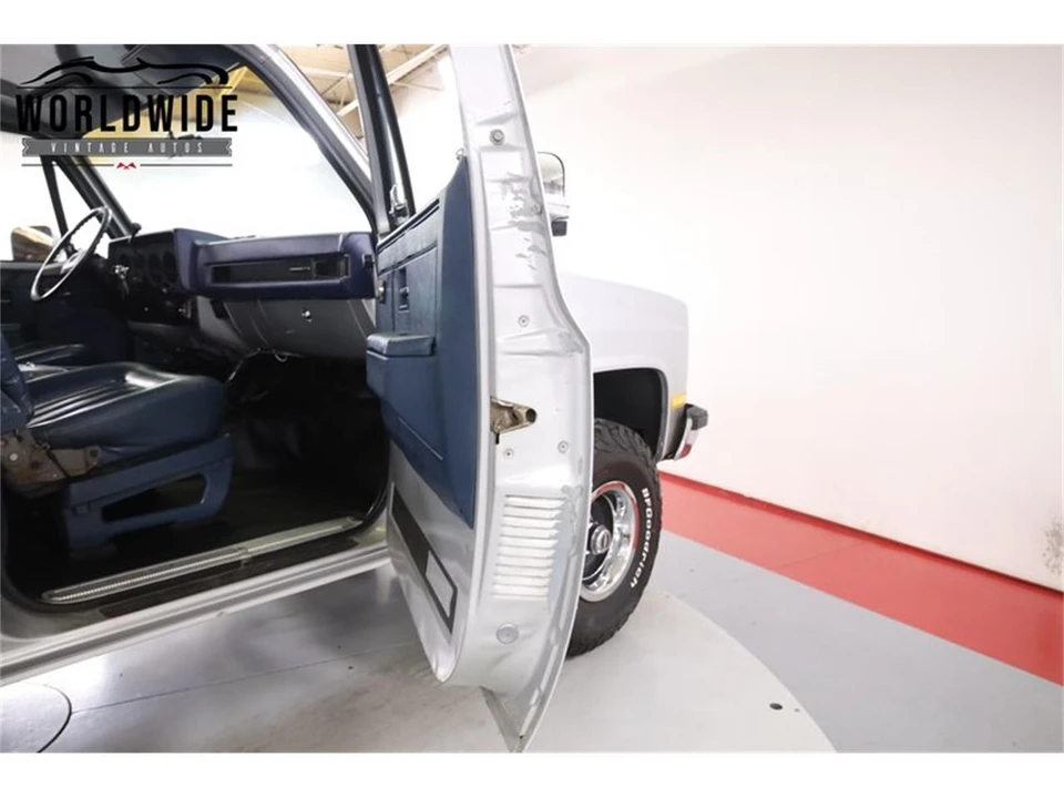 1991 GMC Jimmy 2nd Gen - Image 30 of 31
