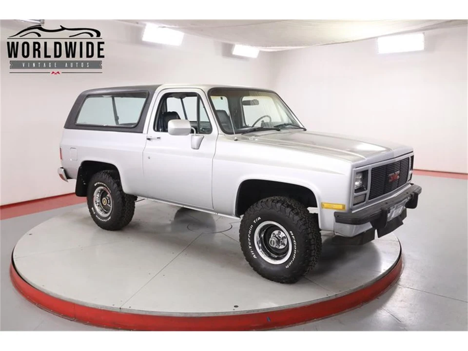 1991 GMC Jimmy 2nd Gen - Image 2 of 31