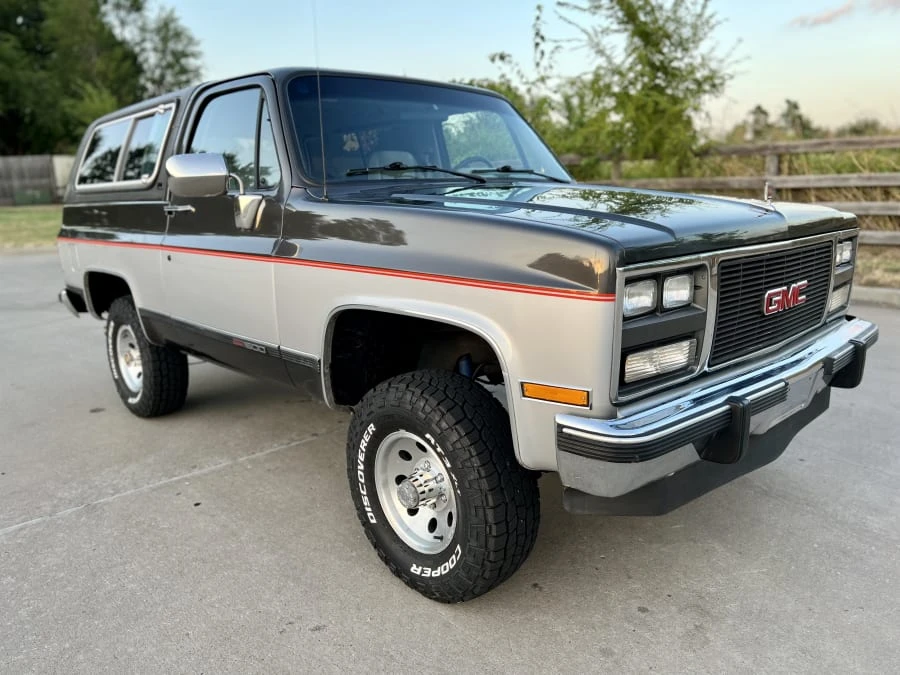 1991 GMC Jimmy 2nd Gen - Image 10 of 30