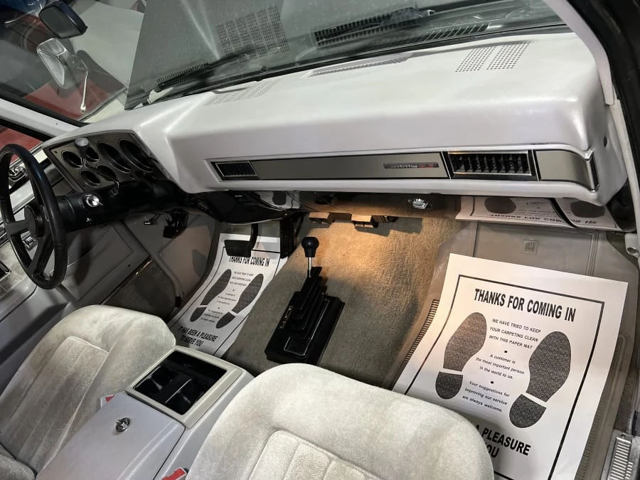 1991 GMC Jimmy 2nd Gen - Image 22 of 30