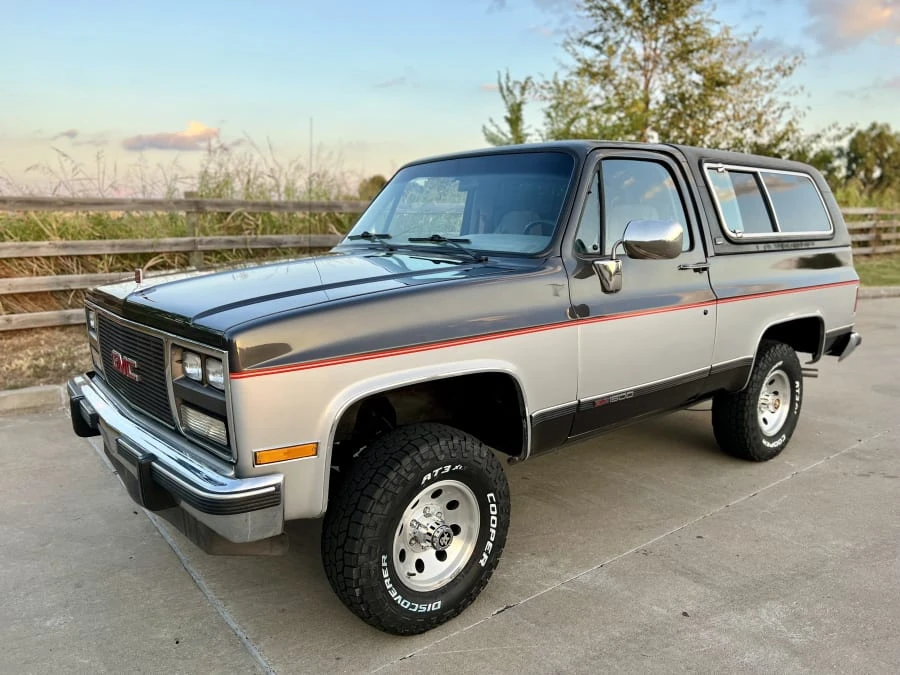 1991 GMC Jimmy 2nd Gen - Image 5 of 30