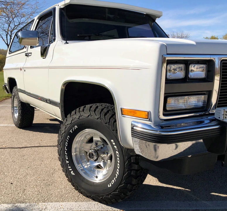 1991 GMC Jimmy 2nd Gen - Image 25 of 31
